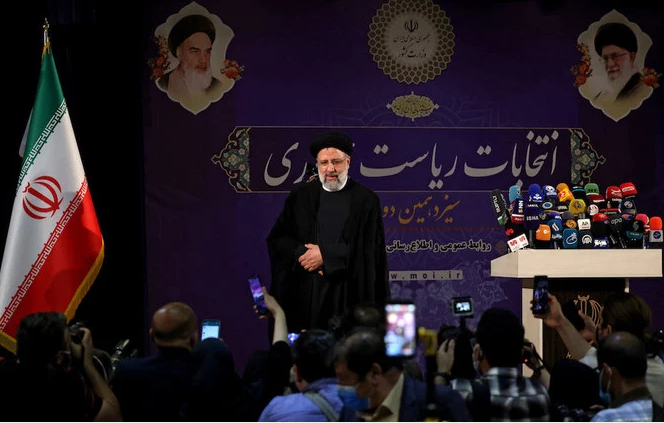 ریاست جمهوری رئیسی ردصلاحیت ها در عمل راه را برای ریاست جمهوری رئیسی هموار کرد/رد صلاحیت شگفت آور لاریجانی پیامدهای گسترده ای دارد