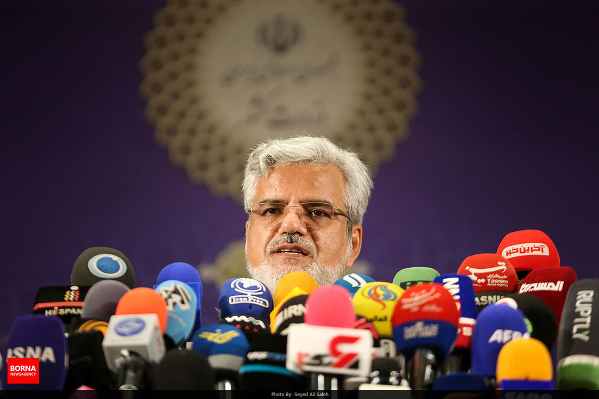 وزاری دولت احمدی نژاد نمی&zwnj;توانند موفقیتی برای دولت رئیسی رقم بزنند