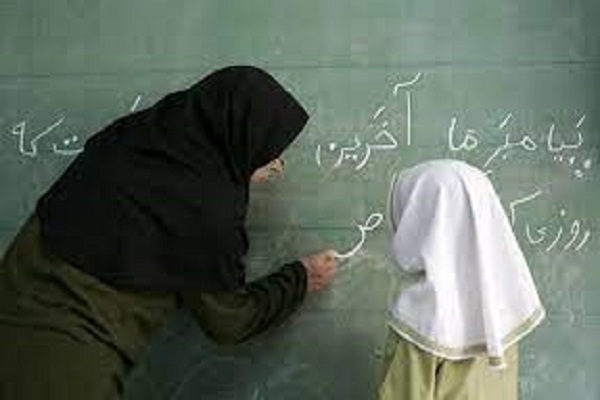 واکنش مجلس به شامل شدن فرهنگیان بازنشسته در رتبه بندی معلمان