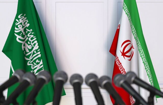 روزنامه کویتی: دور پنجم مذاکرات ایران و عربستان قبل از عید فطر برگزار می شود روزنامه کویتی: دور پنجم مذاکرات ایران و عربستان قبل از عید فطر برگزار می شود
