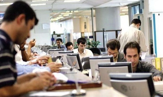 افزایش ۲۰ درصدی حقوق کارمندان مغایر با نرخ تورم است افزایش ۲۰ درصدی حقوق کارمندان مغایر با نرخ تورم است