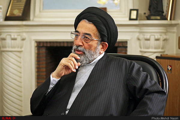 سختگیری در حوزه&zwnj;های اجتماعی، جامعه را دوقطبی می&zwnj;کند/ برخی احساس می&zwnj;کنند میدان برای عملی کردن تفکرات&zwnj;شان باز شده است