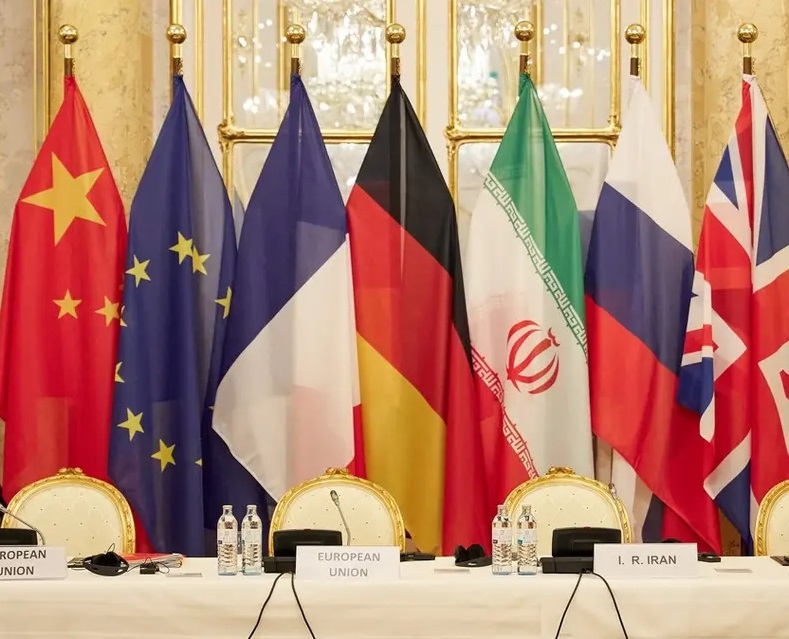 ادعای وال استریت ژورنال: ایران درخواست حذف سپاه از لیست تروریسم را کنار گذاشته، اما همچنان خواستار تضمین های قوی&zwnj;تر از امریکاست