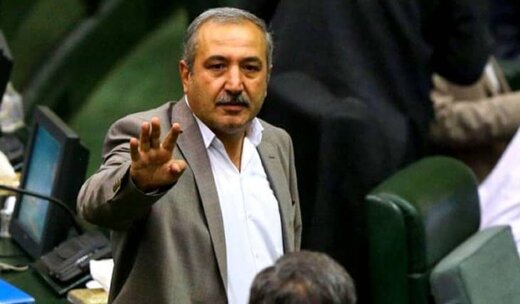نماینده مجلس : بیش از ۷۰ درصد شعارهای رئیسی اجرا نشده است نماینده مجلس : بیش از ۷۰ درصد شعارهای رئیسی اجرا نشده است