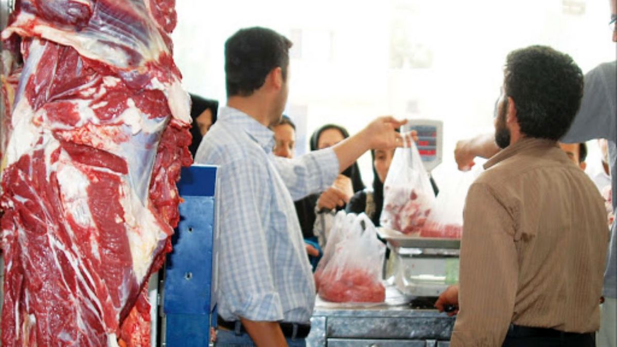 قیمت جدید گوشت مشخص شد / یک کیلو خورشتی گوسفندی نزدیک به ۳۰۰ هزار تومان! قیمت جدید گوشت مشخص شد / یک کیلو خورشتی گوسفندی نزدیک به ۳۰۰ هزار تومان!