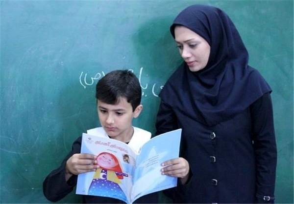 فرهنگیانی که بدون آزمون شامل رتبه بندی معلمان می شوند؟