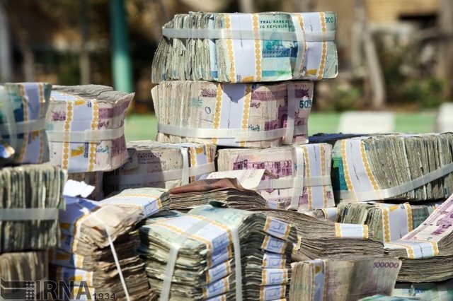حجم نقدینگی نجومی شد!/ نقدینگی، 5676 هزار میلیارد تومان حجم نقدینگی نجومی شد!/ نقدینگی، 5676 هزار میلیارد تومان