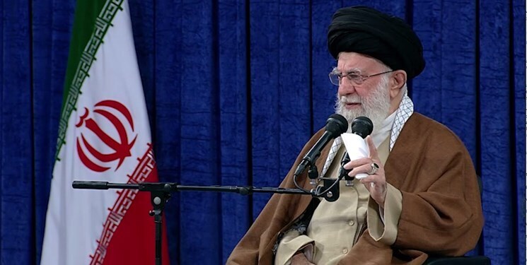 رهبر معظم انقلاب: شرکت نکردن در انتخابات همان سیاست راهبردی دشمنان انقلاب و آمریکاست