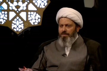 حمله تند سایت محسن رضایی به روحانی نزدیک به قالیباف: او چرا خلع لباس نمی شود؟ /این اظهارات برای هل دادن نیروهای نظامی به یک جنگ کنترل نشده با آمریکاست حمله تند سایت محسن رضایی به روحانی نزدیک به قالیباف: او چرا خلع لباس نمی شود؟ /این اظهارات برای هل دادن نیروهای نظامی به یک جنگ کنترل نشده با آمریکاست