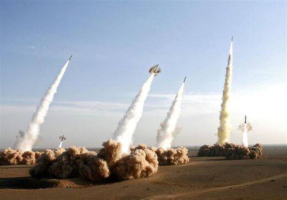 ادعای رسانه های آمریکایی درباره برنامه اسرائیل برای پاسخ به ایران ادعای رسانه های آمریکایی درباره برنامه اسرائیل برای پاسخ به ایران