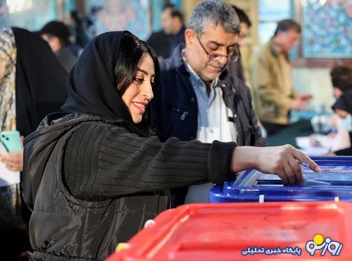 نتیجه نظرسنجی ایسپا: ۳۹ درصد مردم معتقدند با آمدن رئیسجمهورِ جدید وضعیت کشور بهتر خواهد شد / ۱۶ درصد هم فکر میکنند وضعیت بدتر خواهد شد / ۲۲ درصد نیز معتقدند فرقی نخواهد کرد نتیجه نظرسنجی ایسپا: ۳۹ درصد مردم معتقدند با آمدن رئیسجمهورِ جدید وضعیت کشور بهتر خواهد شد / ۱۶ درصد هم فکر میکنند وضعیت بدتر خواهد شد / ۲۲ درصد نیز معتقدند فرقی نخواهد کرد