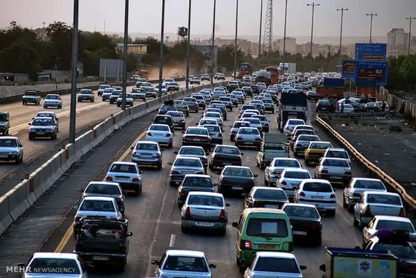 ترافیک فوق سنگین در جادههای شمالی