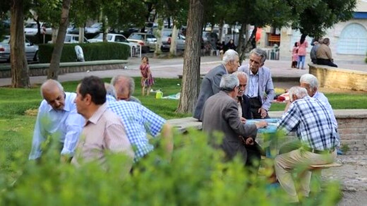 یک اشتباه عجیب در متناسب سازی حقوق بازنشستگان؛ این افراد نباید یک میلیون تومان میگرفتند؟ یک اشتباه عجیب در متناسب سازی حقوق بازنشستگان؛ این افراد نباید یک میلیون تومان میگرفتند؟