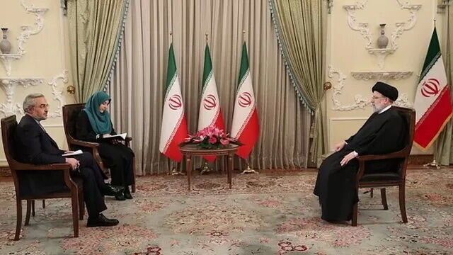 کریخوانی المیرا خانم برای پزشکیان در شب خبرساز تلویزیون