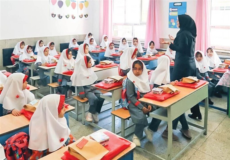 تکلیف مدارس تهران برای فردا ۸ دی مشخص شد تکلیف مدارس تهران برای فردا ۸ دی مشخص شد