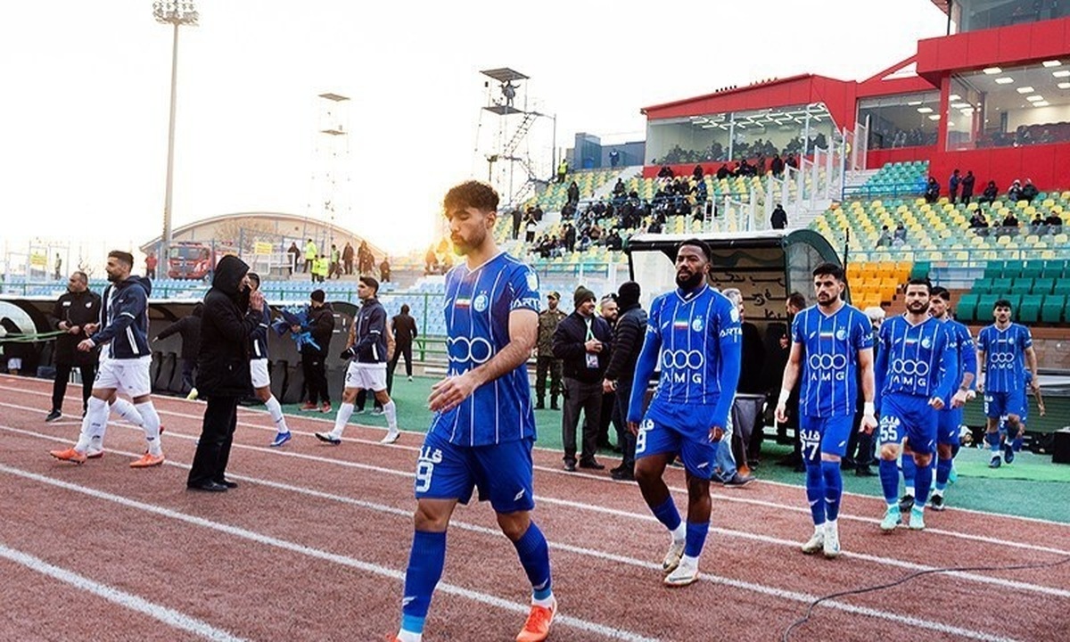 پنجره نقل‌وانتقالاتی استقلال رسماً بسته شد