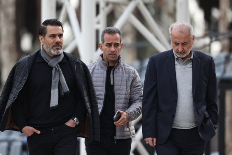 موافقان رفتن درویش 2-3 جلو افتادند