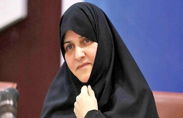 جمیله علم الهدی: رهبرشهید انقلاب پس از پیروزی آقای رئیسی در انتخابات صریحا به من گفتند در امور اجرایی دولت دخالت نکن جمیله علم الهدی: رهبرشهید انقلاب پس از پیروزی آقای رئیسی در انتخابات صریحا به من گفتند در امور اجرایی دولت دخالت نکن