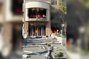 حمله آمریکا و اسرائیل به پژوهشکده لیزر دانشگاه شهید بهشتی/ ۹۰ درصد تجهیزات از بین رفت حمله آمریکا و اسرائیل به پژوهشکده لیزر دانشگاه شهید بهشتی/ ۹۰ درصد تجهیزات از بین رفت