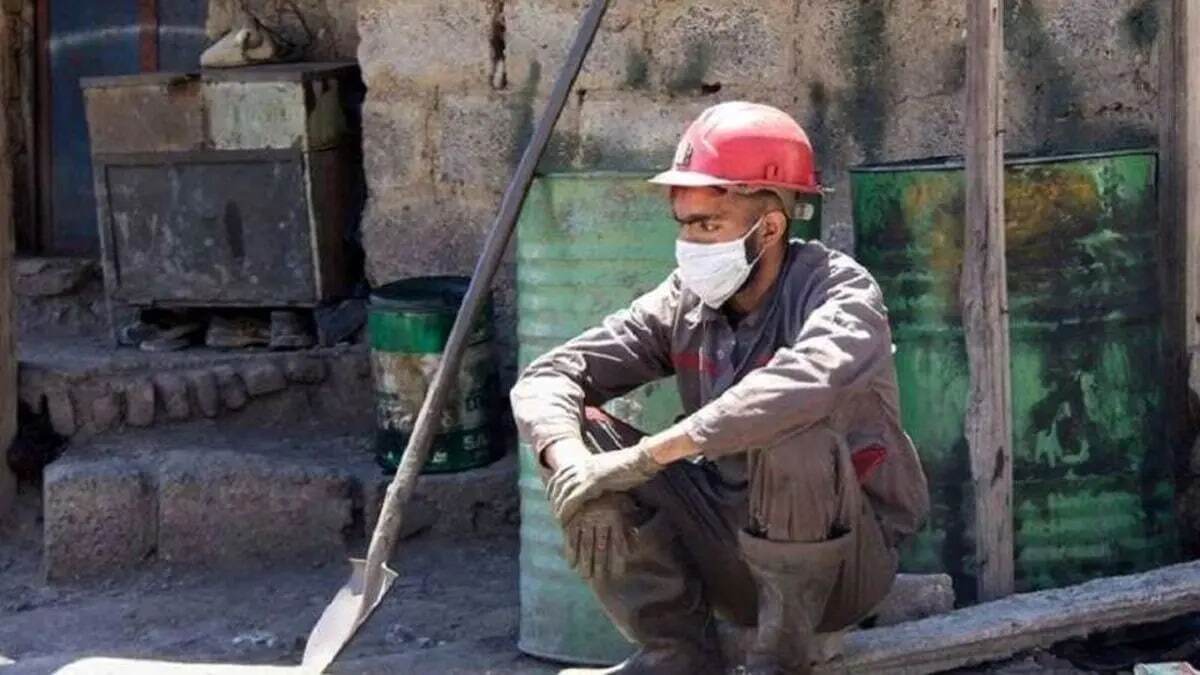 جزئیات جدید از افزایش حقوق کارگران در نیمه دوم ۱۴۰۵/ زمان دقیق افزایش حقوق مشخص شد جزئیات جدید از افزایش حقوق کارگران در نیمه دوم ۱۴۰۵/ زمان دقیق افزایش حقوق مشخص شد