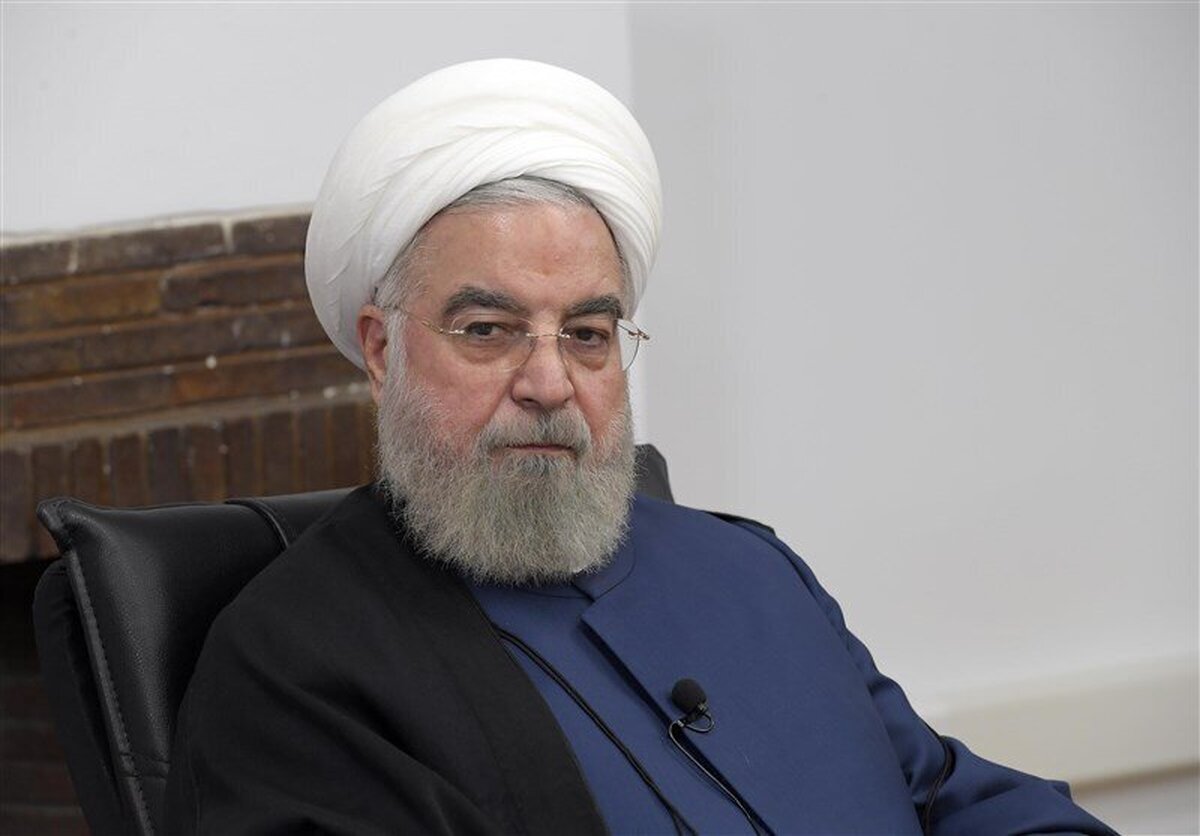 حسن روحانی: رهبر شهید توصیه به کتاب خواندن کتاب بینوایان می‌کردند