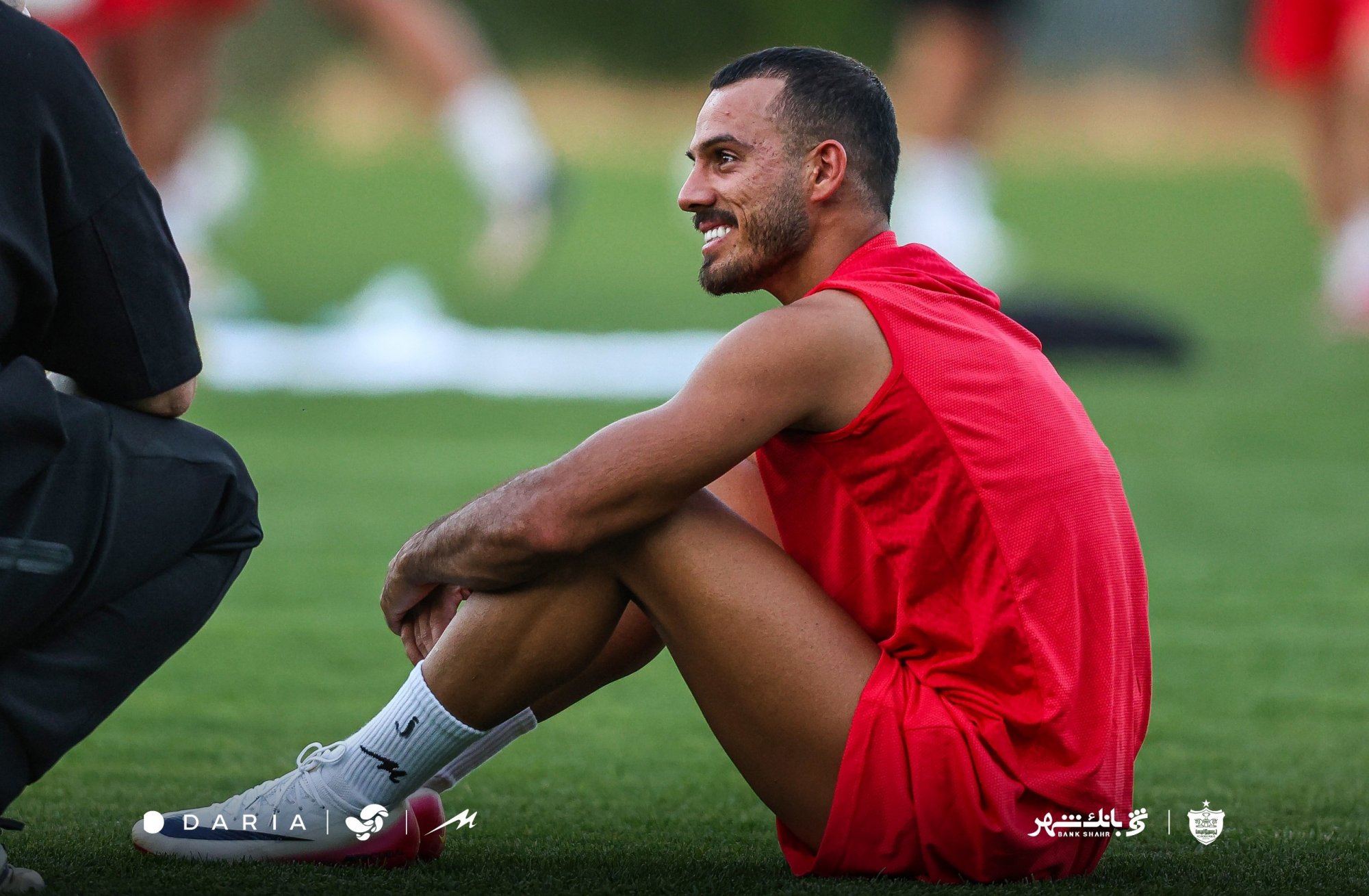 جلالی در لباس پرسپولیس: شادِ شاد! (عکس)