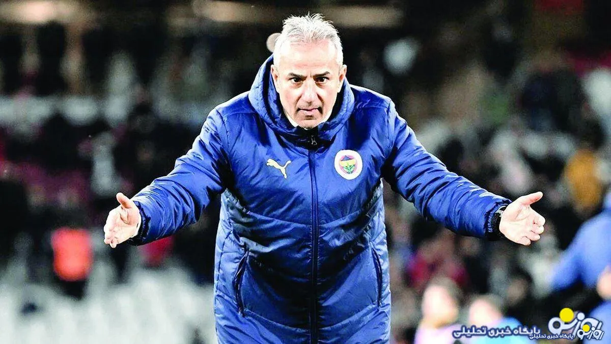 پزشک بالای سر سرمربی پرسپولیس است!